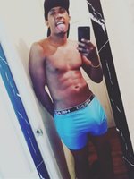 Zaylonqdick9inches