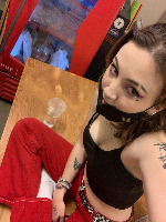 EmmaLuvsAss2Mouth